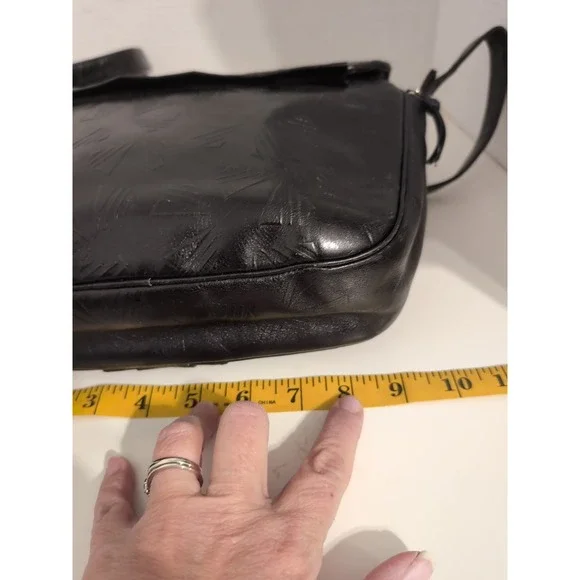 Vintage Sharif Black Reptile Embossed Leather Crossbody‎ Bag - Picture 10 of 16